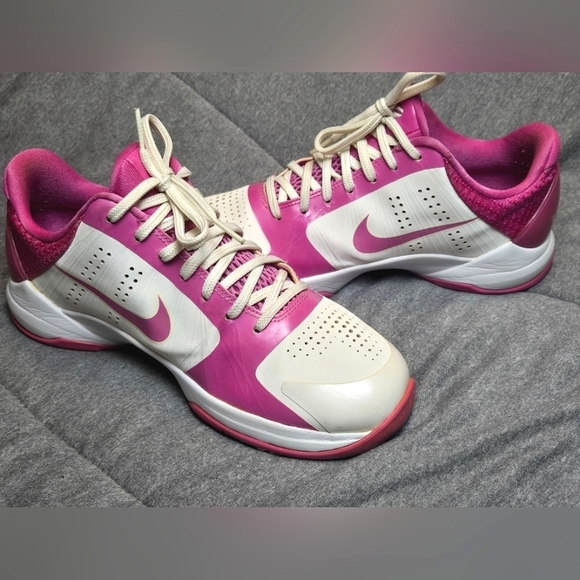 pink and white kobe shoes